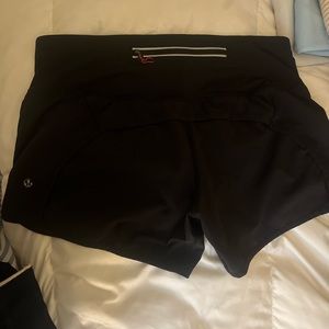 Lululemon speed ups 4”, black with silver detailing, size 6